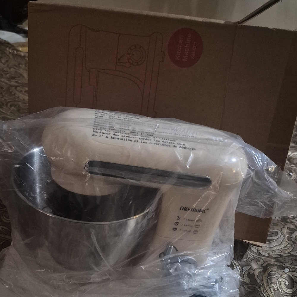 Mixer - Picture 7 of 12